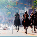 La renuncia de Fernando de la Rúa y la masacre de Plaza de Mayo – 20 de diciembre de 2001