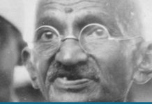 Gandhi y la no violencia (ahimsa)
